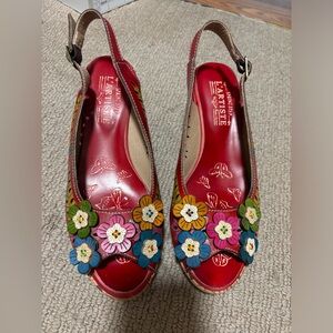 Gorgeous L’Artiste shoes. Size 41. Great condition.